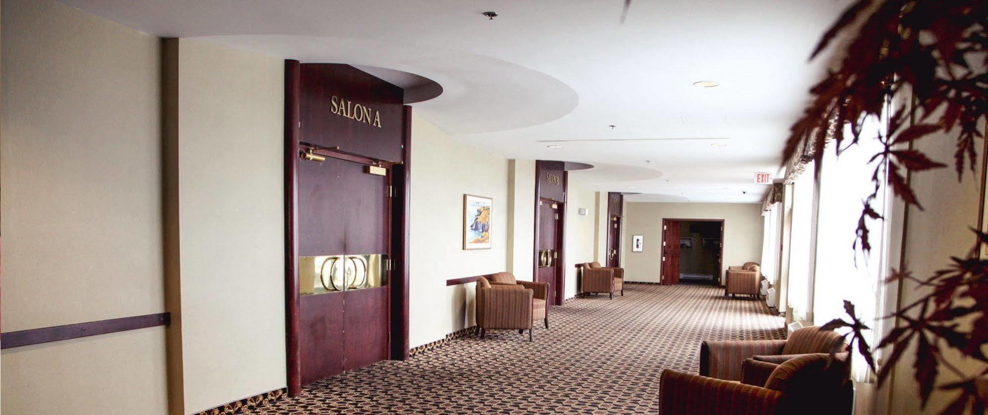 Capital Hotel Сент-Джонс Экстерьер фото